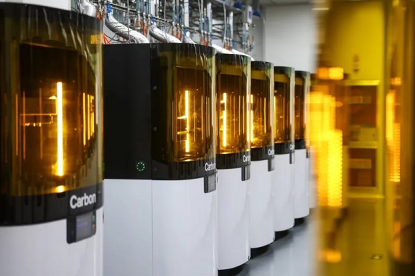 技术篇 探访阿迪达斯的3D打印工厂——未来制造的上海缩影